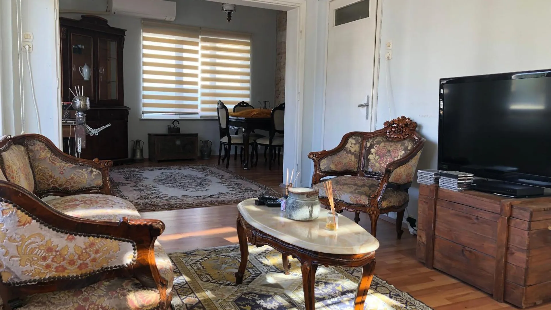 Ozzy Homes Muethis Katta Daire Antalia